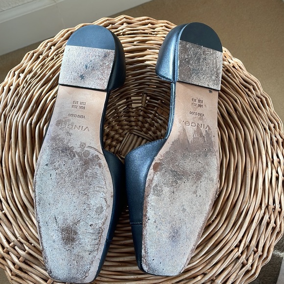 Vince minimalist beautiful black leather square toe flats - Picture 6 of 11